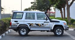 TOYOTA LANDCRUISER 76 HARDTOP DLX